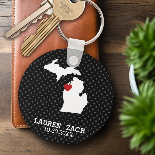Llavero Mapa de la ciudad del estado de Michigan - Matrimo (Personalized Keychain - Michigan Wedding Favor)