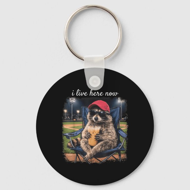 Llavero Mapache Meme Vive Aquí Campo De Béisbol (Anverso)