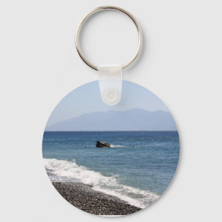 Llavero mar con piedras