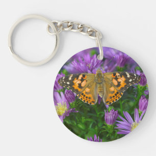 Llavero Mariposa de ala angulosa en flor de cono