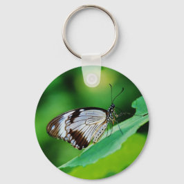 Llavero Marrón oscuro y mariposa gris