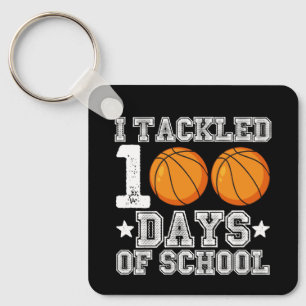 Llavero Me enfrenté a 100 días de baloncesto escolar