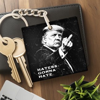 Llavero Meme Divertido Dedo Medio Trump 2026