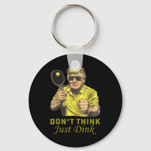 Llavero Mens Pickle Ball no cree que sea tan gracioso como