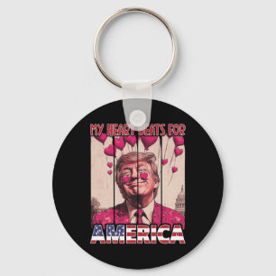Llavero Mi corazón late por América Trump Día de San Valen