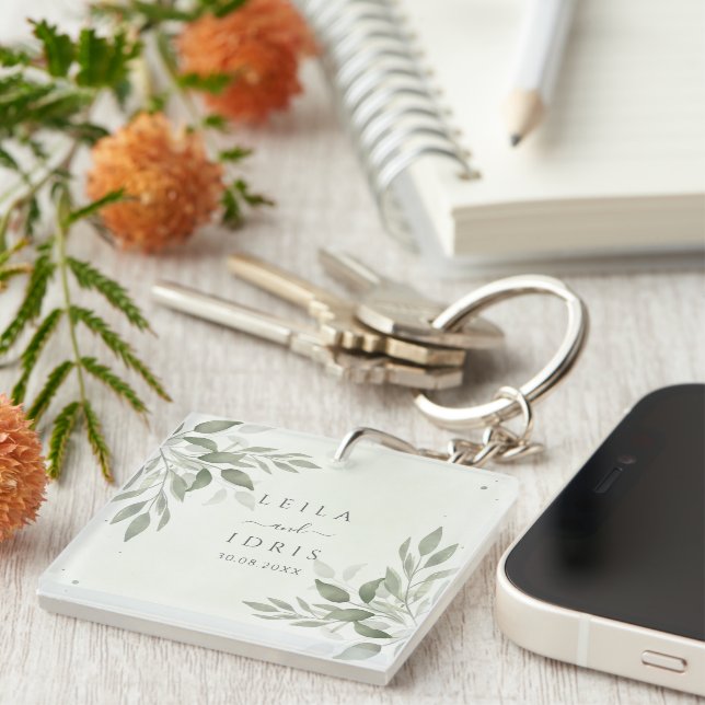 Llavero Modern Sage Greenery Wedding Acrylic Keychain (Frente Derecha)