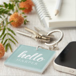 Llavero Moderno, Minimal, Verde Y Blanco Hola Y Usted Nomb<br><div class="desc">Moderno,  Minimal,  Verde Y Blanco Hola Y Usted Nombre</div>