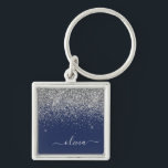 Llavero Monograma de esparkle Purpurina azul de la marina<br><div class="desc">Cadena de claves de nombres de monograma (cadena de claves) con Purpurina de guion de esparkle azul de plata y marina. Esto hace que el dulce perfecto cumpleaños 16, boda, ducha de novia, aniversario, ducha de bebé o fiesta de soltera sea regalo para alguien que ama el lujo glam y...</div>