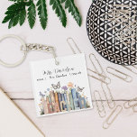 Llavero Monograma de libros y libros para profesores de ar<br><div class="desc">Sorprende al profesor en tu vida o te tratas a ti mismo (si eres el profesor) con esta adorable cadena de cuadernos con un hermoso ilustracion acuarela de libros en una estantería. Eres mi héroe, profesor. Presente perfecto para tu profesor de primaria favorito para Navidades, de vuelta a la escuela,...</div>