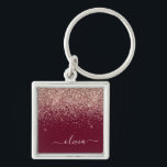 Llavero Monograma de Purpurina rosa Rubor Rosa de Borgoña<br><div class="desc">Oro Rosa - Cadena de claves de nombres de monograma (cadena de claves) con Purpurina de chispas rosadas y borgoñas Rubor. Esto hace que el dulce perfecto cumpleaños 16, boda, ducha de novia, aniversario, ducha de bebé o fiesta de soltera sea regalo para alguien que ama el lujo glam y...</div>