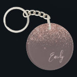 Llavero Monograma de Terracotta Rosa Oro Rubor Purpurina r<br><div class="desc">Terracotta y Rosa Gold - Cadena de claves de nombres de monograma con Purpurina de guion rosado Rubor. Esto hace que el dulce perfecto cumpleaños 16, boda, ducha de novia, aniversario, ducha de bebé o fiesta de soltera sea regalo para alguien que ama el lujo glam y los estilos de...</div>