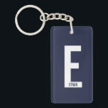 Llavero Monograma y nombre modernos en negrita personaliza<br><div class="desc">Diseño de monograma moderno con letra de monograma personalizada "E" y nombre en estilo de fuente sans serif negrita moderna.

Regalo perfecto para él,  regalo del día del padre,  regalo para los padrinos y más.</div>