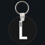 Llavero Monograma y nombre modernos personalizados en negr<br><div class="desc">Diseño de monograma moderno con letra "L" de monograma personalizada y nombre en estilo de fuente sans serif negrita moderna.</div>