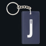 Llavero Monograma y nombre personalizados en negrita moder<br><div class="desc">Diseño de monograma moderno con letra de monograma personalizada "J" y nombre en estilo de fuente sans serif negrita moderno.

Regalo perfecto para él,  regalo del día del padre,  regalo para los padrinos y más.</div>