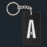 Llavero Monograma y nombre personalizados en negrita moder<br><div class="desc">Diseño de monograma moderno con letra de monograma personalizada "A" y nombre en estilo de fuente sans serif negrita moderno.

Regalo perfecto para él,  regalo del día del padre,  regalo para los padrinos y más.</div>