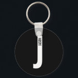 Llavero Monograma y nombre personalizados modernos en negr<br><div class="desc">Diseño de monograma moderno con letra de monograma personalizada "J" y nombre en estilo de fuente sans serif negrita moderna.

Regalo perfecto para él,  regalo del día del padre,  regalo para los padrinos y más.</div>