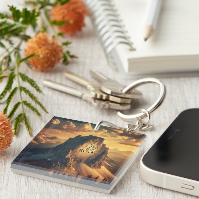 Llavero Montaña Majestic: El Señor es mi Rock (Frente Derecha)