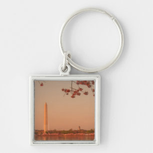Llavero Monumento de Washington Sakura en la puesta del