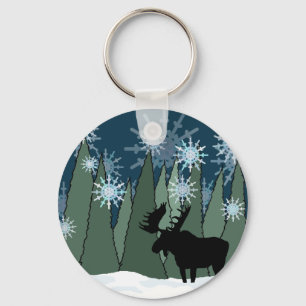 Llavero Moose en el bosque de nieve