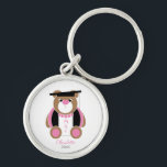 Llavero Msc Masters of science felicitaciones oso lindo<br><div class="desc">MSc tierno y divertido anillo de claves de osito de peluche femenino. Un regalo divertido para una hija que ha logrado su máster en Ciencias. El nombre del graduado y el año de graduación que se muestra pueden ser personalizados. En este diseño también hay disponibles tarjetas coincidentes.</div>