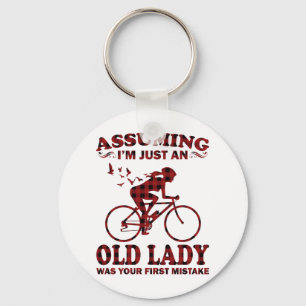 Llavero Mujer ciclista suponiendo que yo era una anciana