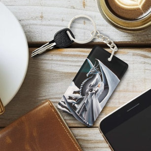 Llavero Mujer Dragón Blanco Fantasía Auroras Boreales