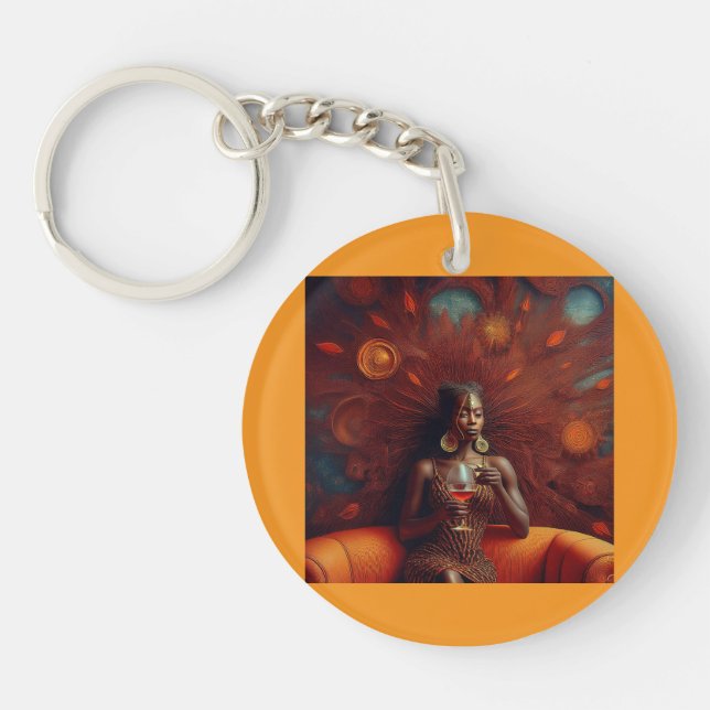 Llavero Mujer Tomando Una Bebida En El Sofá (Frente)