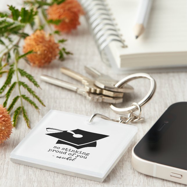 Llavero Muy orgullosa de tu divertida graduación (Frente Derecha)