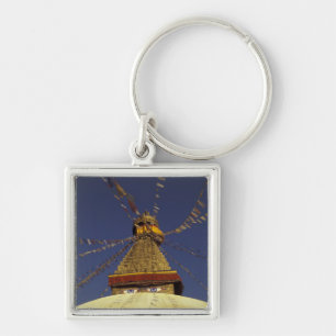 Llavero Nepal, Katmandú. Bajo banderas de oración, vigilan