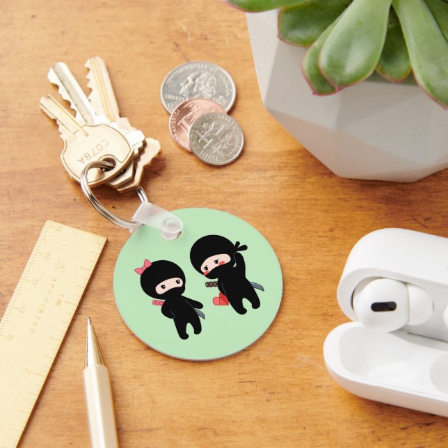 Llavero Ninja Pair, un niño y un Chica en verde (Escritorio )