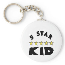 Niño de 5 estrellas letras negras
