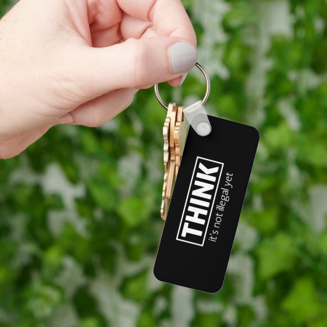 Llavero No ilegal (Mano)