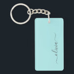 Llavero Nombre de monograma femenino de escritura moderna<br><div class="desc">Cadenita con monograma de nombre de escritura simple en azul aguamarina. Esto hace el regalo perfecto para cumpleaños dulces 16,  boda,  despedida de soltera,  aniversario,  baby shower o fiesta de soltera para alguien que ama el lujo glamoroso y los estilos chic.</div>