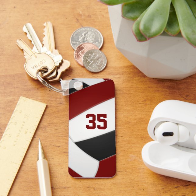 Llavero nombre del atleta maroon black volleyball club (Escritorio )