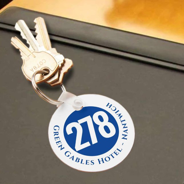 Llavero Nombre del hotel Plus Número de habitación en una  (Subido por el creador)