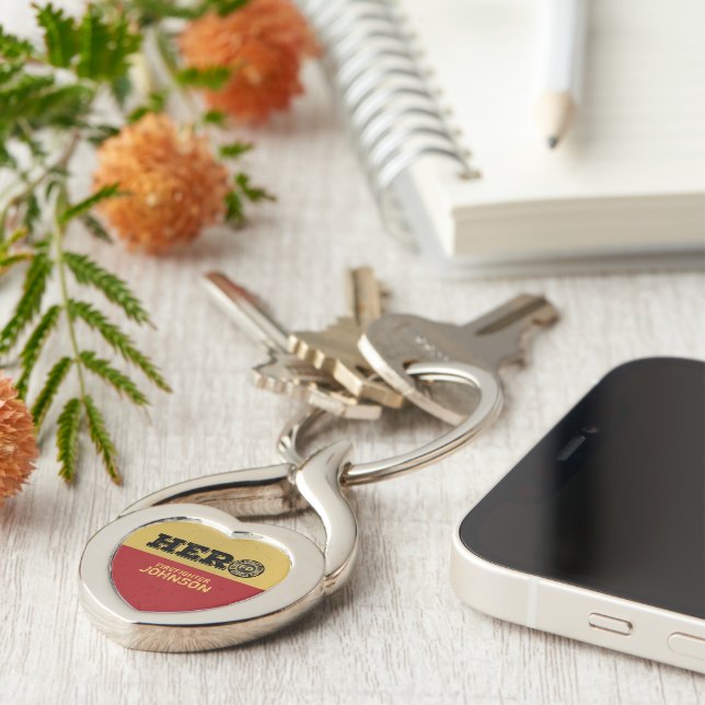 Llavero Nombre personalizado, héroe de bomberos (Lateral)
