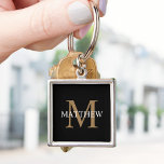 Llavero Nombre personalizado Monograma negro<br><div class="desc">Crea tu propia cadena de claves redondeada negra personalizada con tu nombre y monograma personalizados.</div>