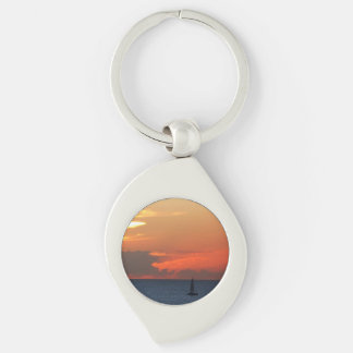 Llavero Nubes de atardecer y navegación marítima