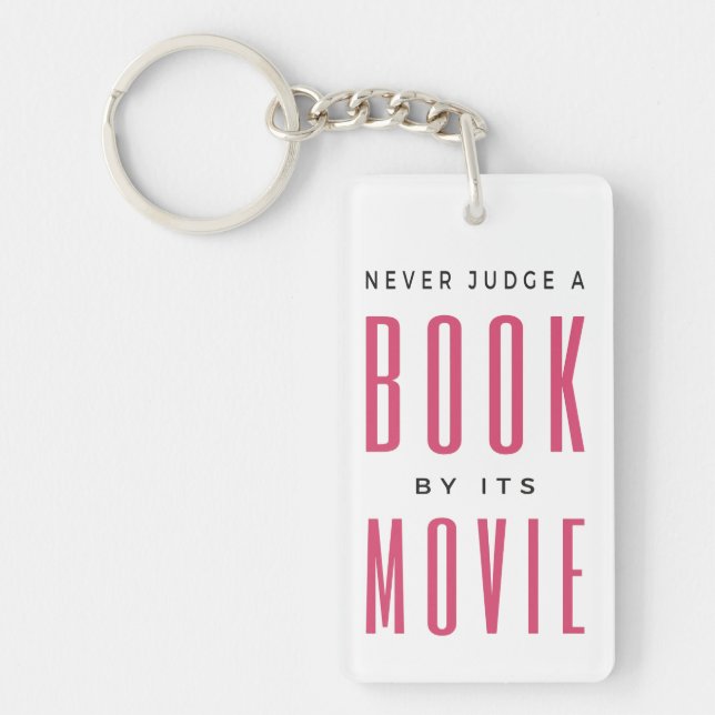 Llavero Nunca juzgues un libro por su película (Frente)