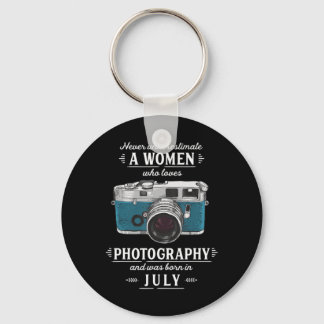 Llavero Nunca Subestimes A Una Mujer Que Ama La Fotografía