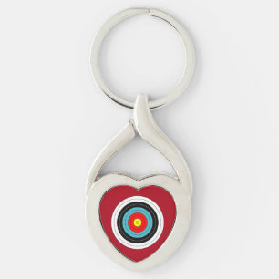 Llavero Objetivo de tiro con arco sobre corazón rojo oscur