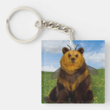 Oso de burbuja en el campo de Dandelion