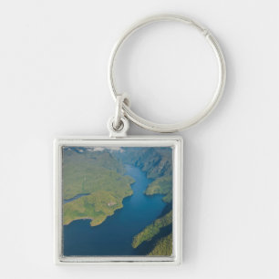 Llavero Paisaje costero en la selva tropical del oso