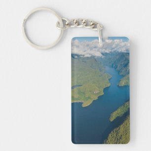 Llavero Paisaje costero en la selva tropical del oso