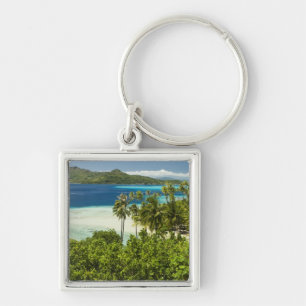 Llavero Paisajes y jardines de hermoso resort en Bora