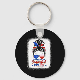 Llavero Panecillo Voy a Votar por la Chica Trump Condenada