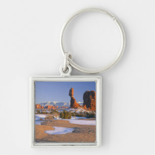 Llavero PARQUE NACIONAL DE ARCHES, UTAH. EE. UU. Roca equi