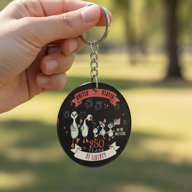 Llavero Patriótico EEUU 250 años de libertad Silly Geese (Patriotic US 250 Years of Liberty Silly Geese Keychain)