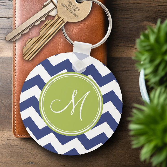 Llavero Patrón Chevron con monograma - Lime de la Marina (Personalized Keychain - Add Name or Monogram)