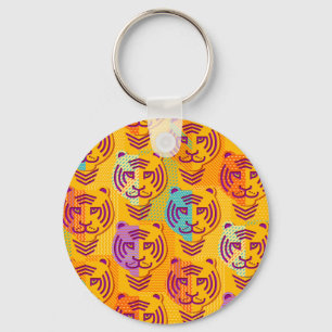 Llavero Patrón de tigre sobre fondo amarillo oscuro